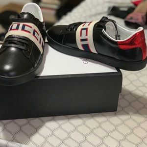 Gucci shoes